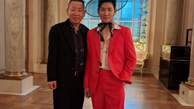 [현장 인터뷰] 파리 패션위크 26 S/S, 양해일 디자이너