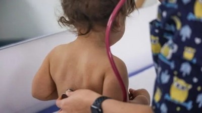 프랑스 사회의 금기, 영아(bébés) 성폭력
