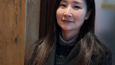 [화가 아틀리에 탐방] « 공간의 언어 »를 그리는  드미래(Demilé) 작가